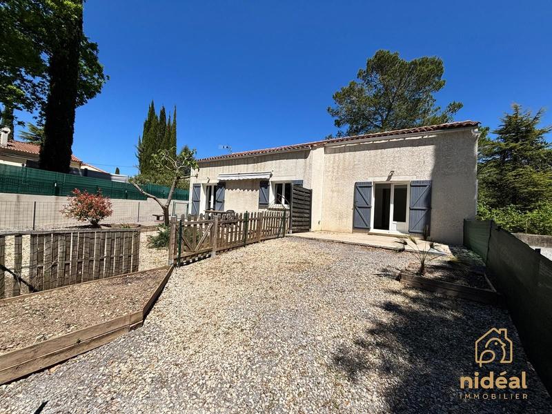 Villa - 90 m² - 4 pièces