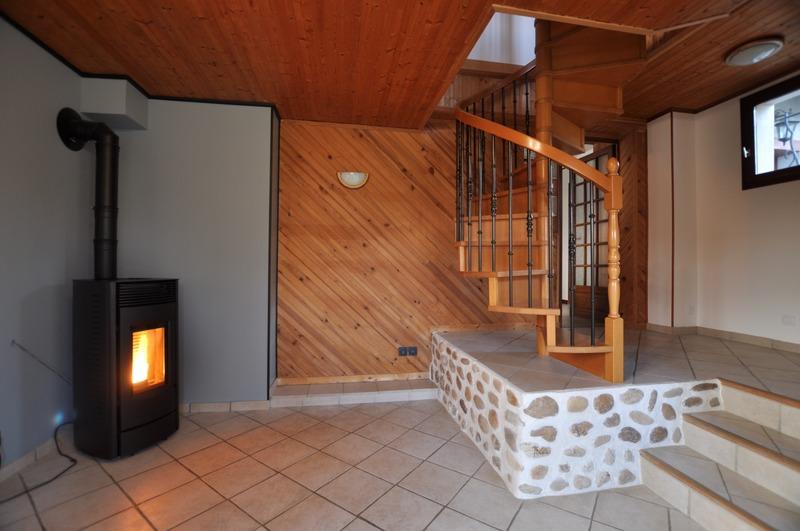 Maison - 107 m² - 6 pièces
