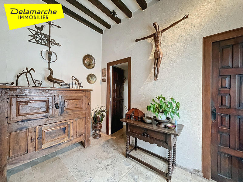 Maison - 247 m² - 8 pièces