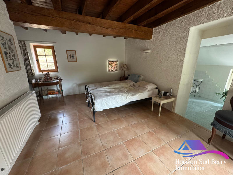 Maison - 220 m² - 8 pièces