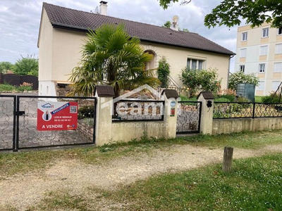 Maison - 101 m² - 4 pièces