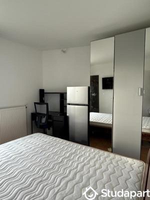 Chambre - 12 m² - 1 pièce