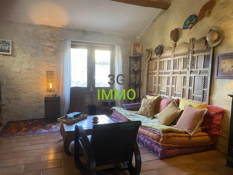 Maison de village - 80 m² - 4 pièces