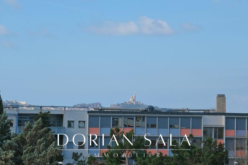 Appartement - 86 m² - 4 pièces