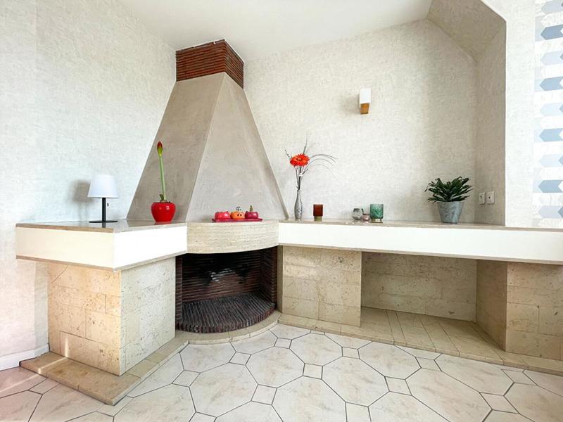 Appartement - 136 m² - 6 pièces