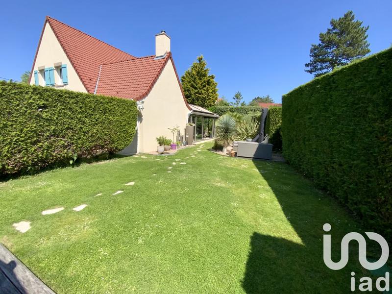 Maison - 221 m² - 9 pièces