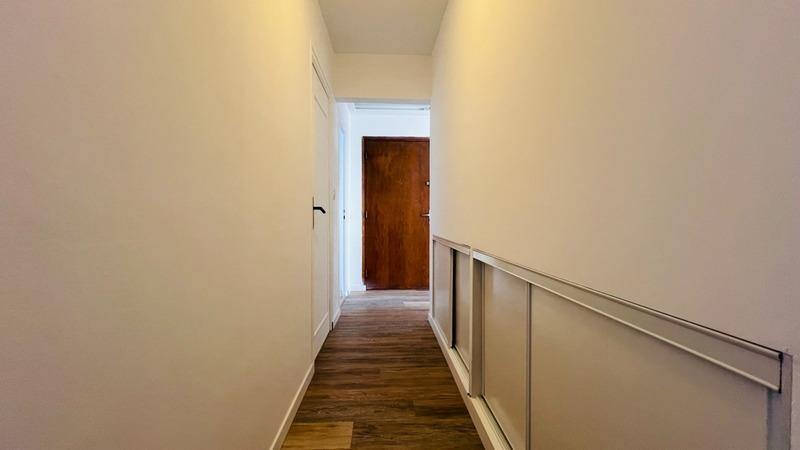 Appartement - 77 m² - 5 pièces