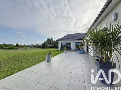 Maison - 145 m² - 6 pièces