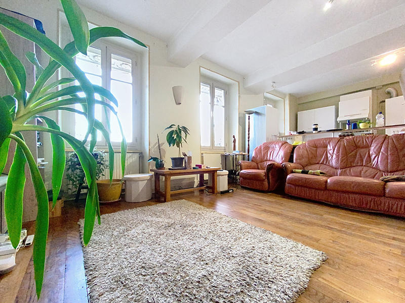 Appartement - 116 m² - 5 pièces