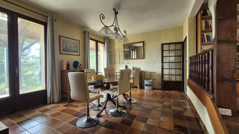 Maison - 133 m² - 7 pièces