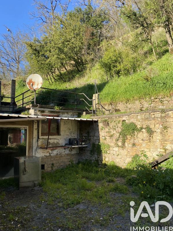 Maison de village - 300 m² - 3 pièces