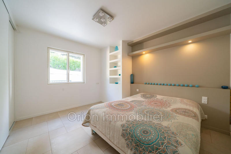 Maison - 249 m² - 7 pièces