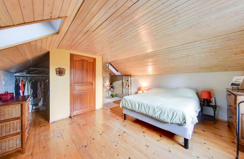 Maison - 163 m² - 6 pièces