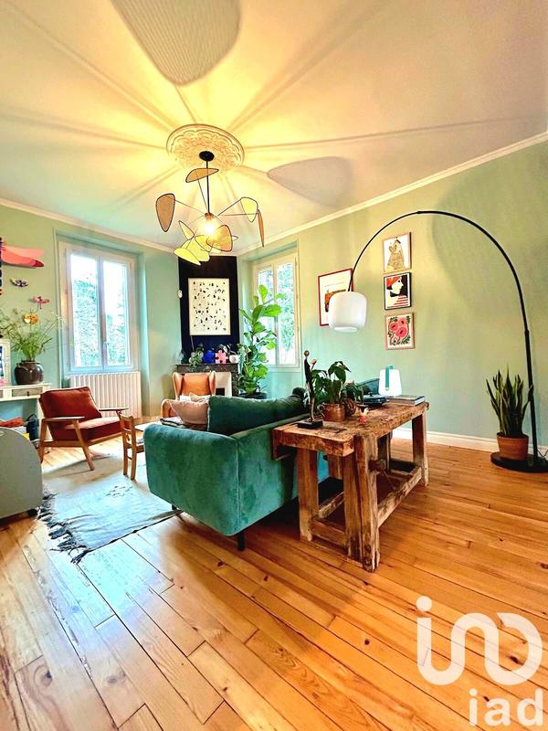 Maison - 187 m² - 6 pièces