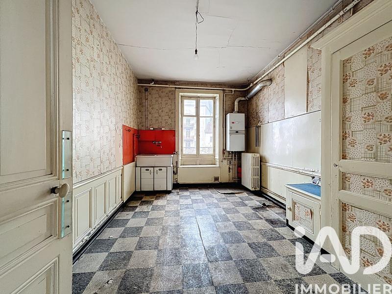 Appartement - 139 m² - 8 pièces