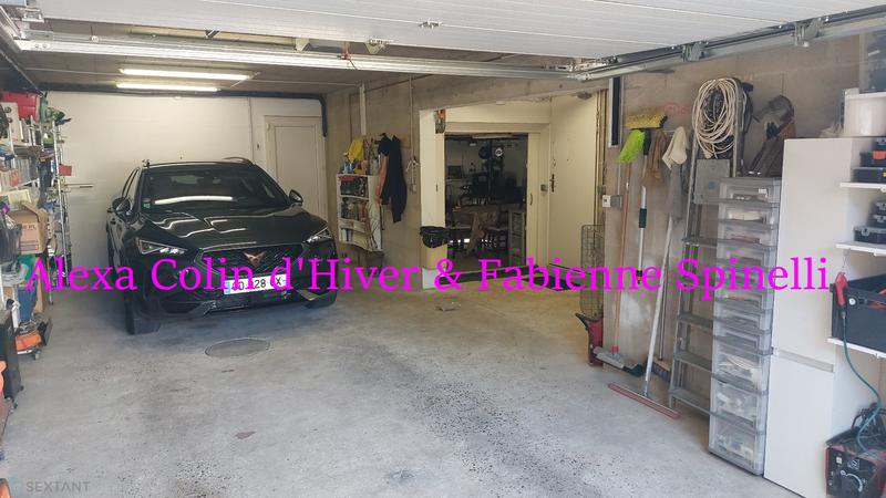 Pavillon - 151 m² - 6 pièces