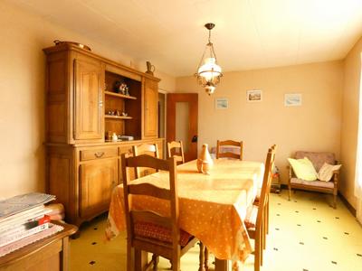 Maison - 86 m² - 5 pièces