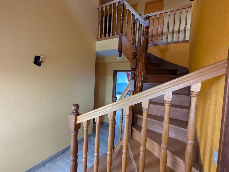 Maison - 121 m² - 6 pièces