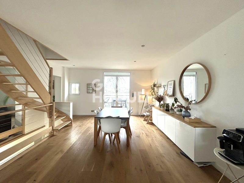 Maison - 128 m² - 5 pièces