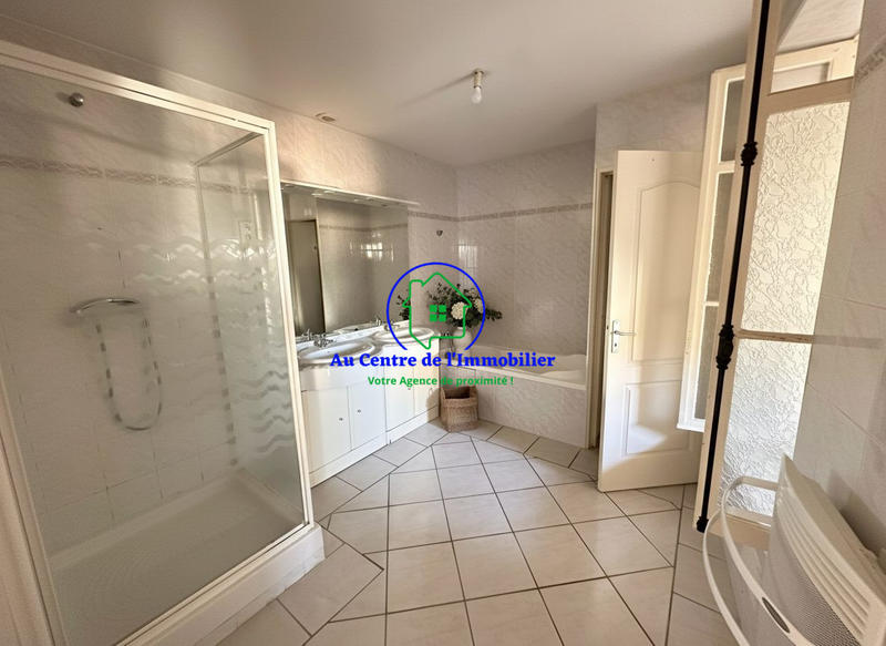 Maison ancienne - 102 m² - 5 pièces