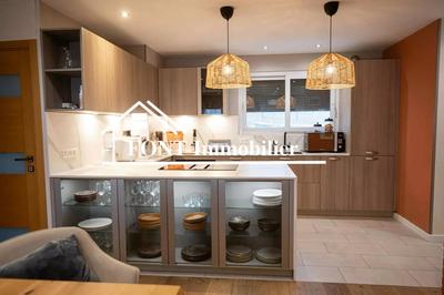 Maison - 173 m² - 8 pièces