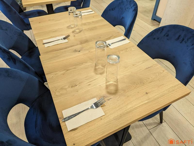 Local commercial - 67 m² - 2 pièces