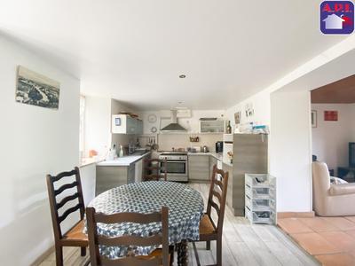 Maison - 108 m² - 7 pièces