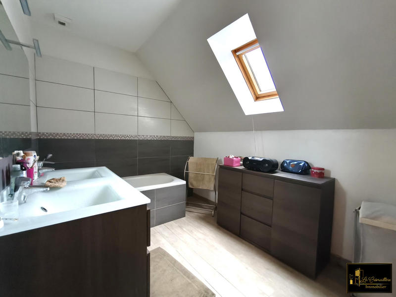 Maison - 131 m² - 6 pièces