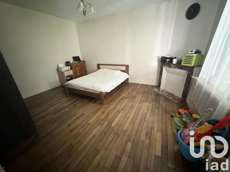 Maison - 165 m² - 9 pièces