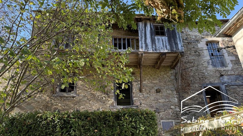 Maison ancienne - 150 m² - 6 pièces