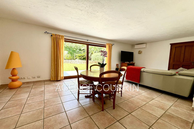 Maison - 138 m² - 5 pièces