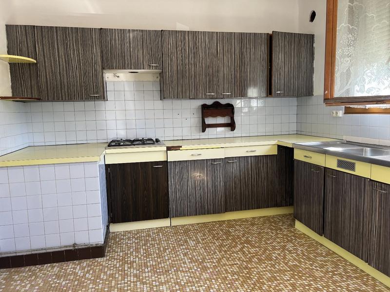 Maison - 200 m² - 8 pièces