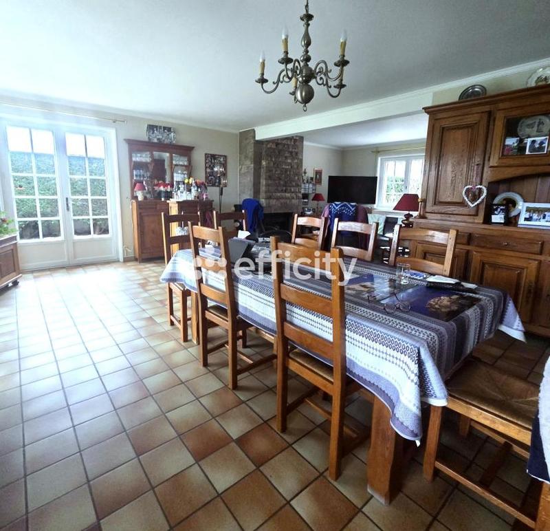 Maison - 162 m² - 7 pièces