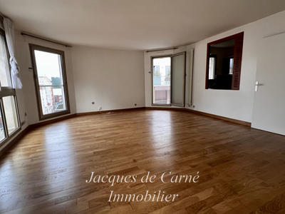 Appartement - 86 m² - 4 pièces