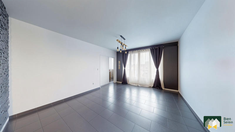 Appartement - 82 m² - 4 pièces