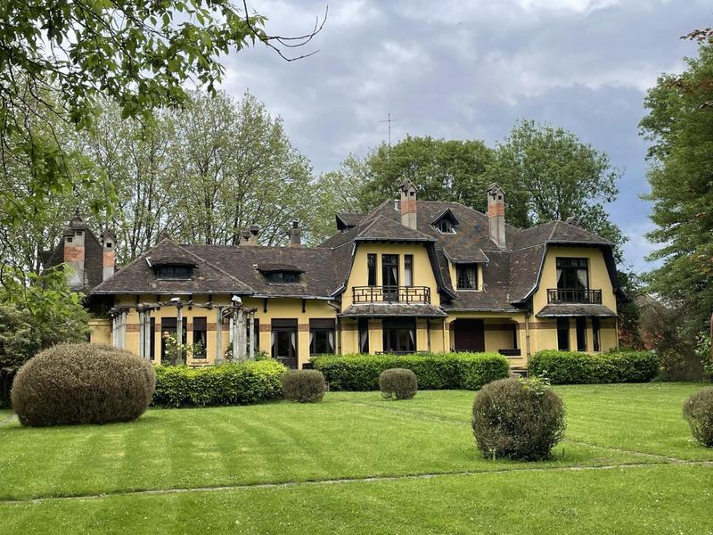 Manoir - 600 m² - 15 pièces