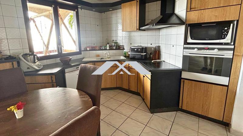 Villa - 115 m² - 5 pièces