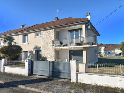 Maison - 135 m² - 7 pièces
