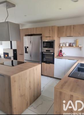 Maison - 105 m² - 5 pièces