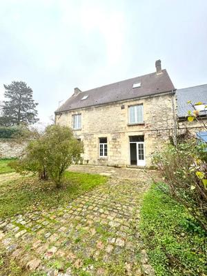 Maison - 290 m² - 11 pièces