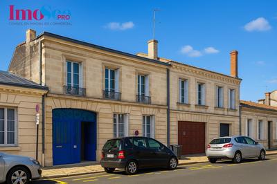Local commercial - 247 m²