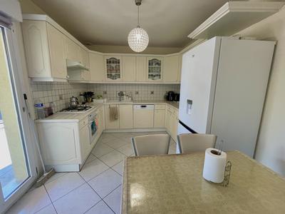 Maison - 103 m² - 5 pièces