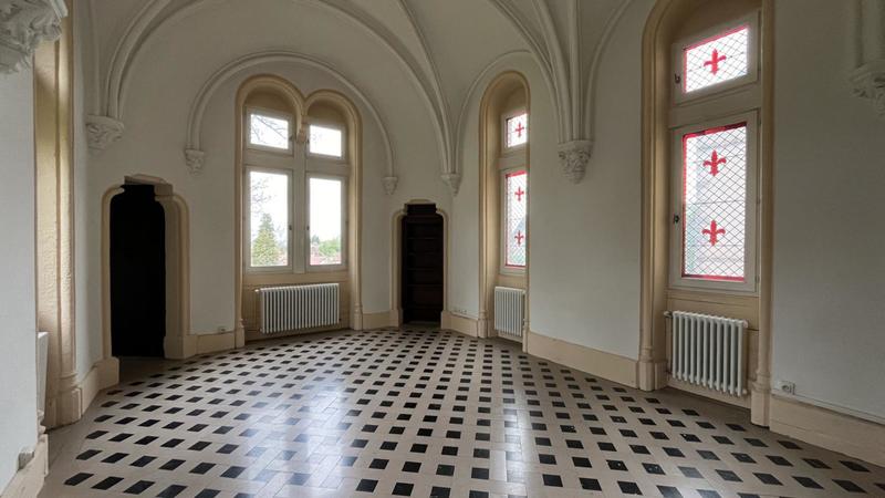 Appartement - 100 m² - 4 pièces