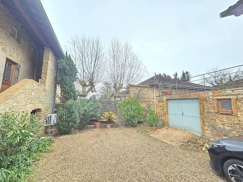 Maison - 177 m² - 5 pièces