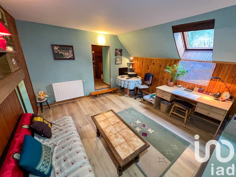 Maison - 229 m² - 8 pièces