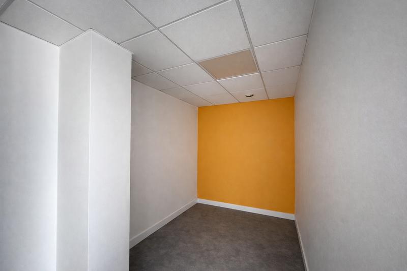 Bureau - 78 m²