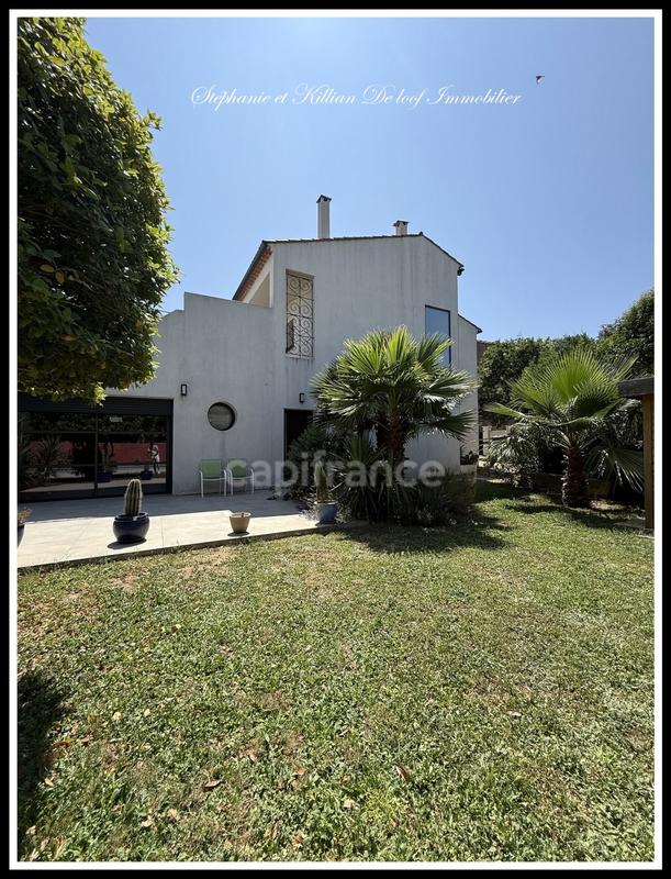 Maison - 250 m² - 7 pièces