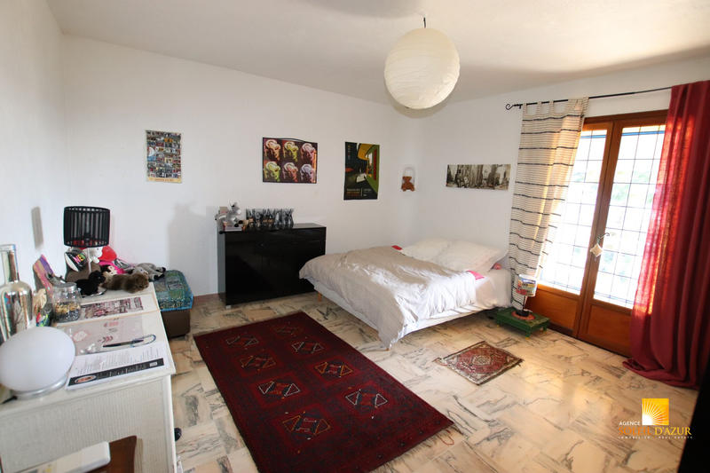 Villa - 265 m² - 8 pièces