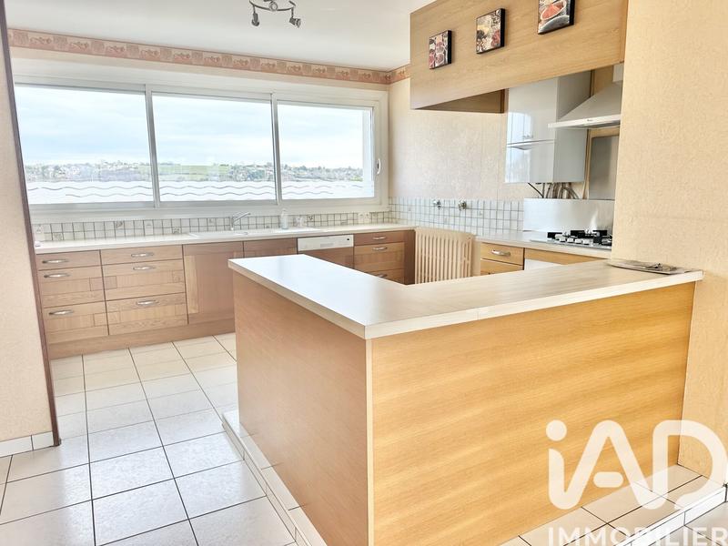 Appartement - 96 m² - 4 pièces