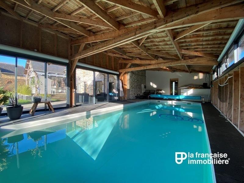 Maison - 231 m² - 6 pièces